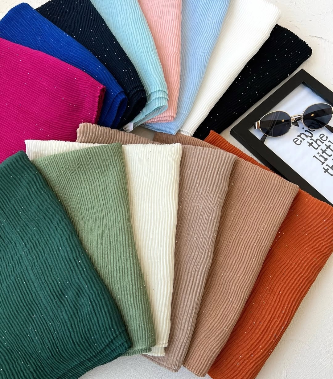 شال پلیسه اکلیلی