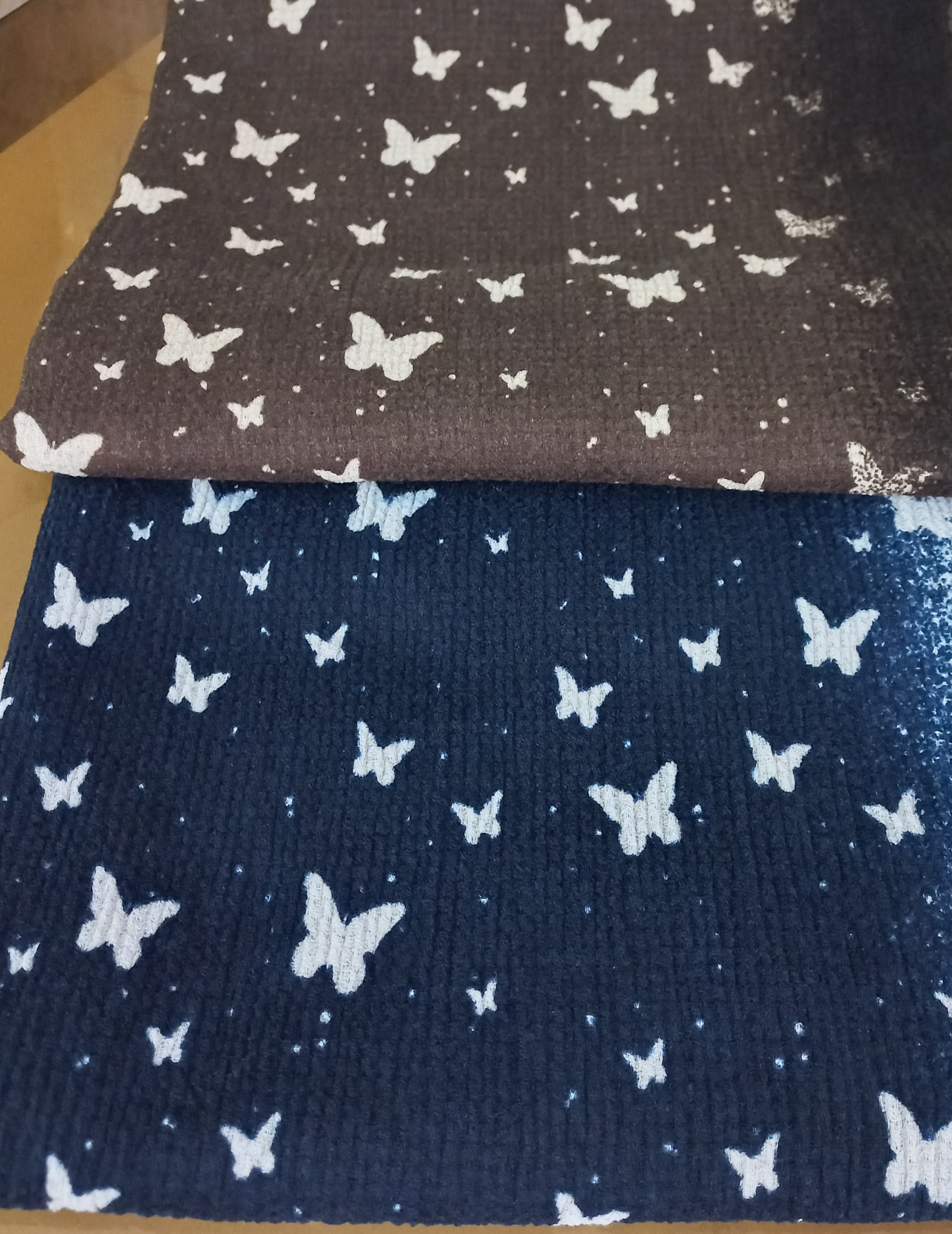 شال کریشه پروانه ای کد ۴۴۴