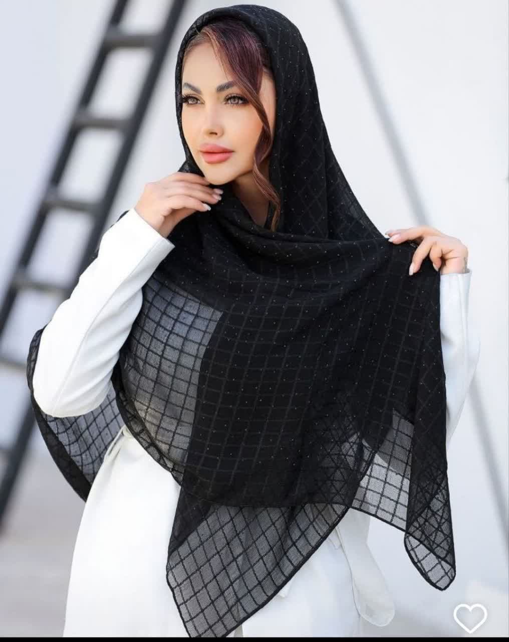 روسری حریر نگینی قواره ۱۳۰