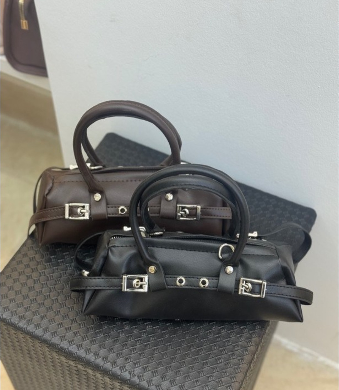 کیف ساندویچی سگکدار